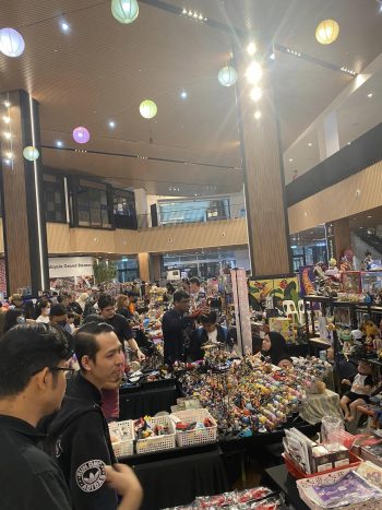 KL-Collectors-Market-at-Malaysia-Grand-Bazaar-at-BBCC-25-350x467 - Baby & Kids & Parenting Events & Fairs Kuala Lumpur Others Selangor Toys 
