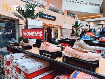 Skechers-Warehouse-Sale-2023-Malaysia-Jualan-Gudang-Kasut-Shoes-Running-Walking-Mitsui-Outlet-Park-KLIA-SEPANG-14-350x263 - Fashion Accessories Fashion Lifestyle & Department Store Footwear Selangor Warehouse Sale & Clearance in Malaysia 