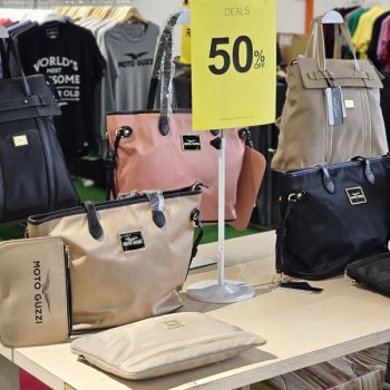 Travel-Essentials-Warehouse-Sale-at-LaLaport-BBCC-2-350x350 - Apparels Bags Fashion Accessories Fashion Lifestyle & Department Store Kuala Lumpur Luggage Selangor Sports,Leisure & Travel Warehouse Sale & Clearance in Malaysia 