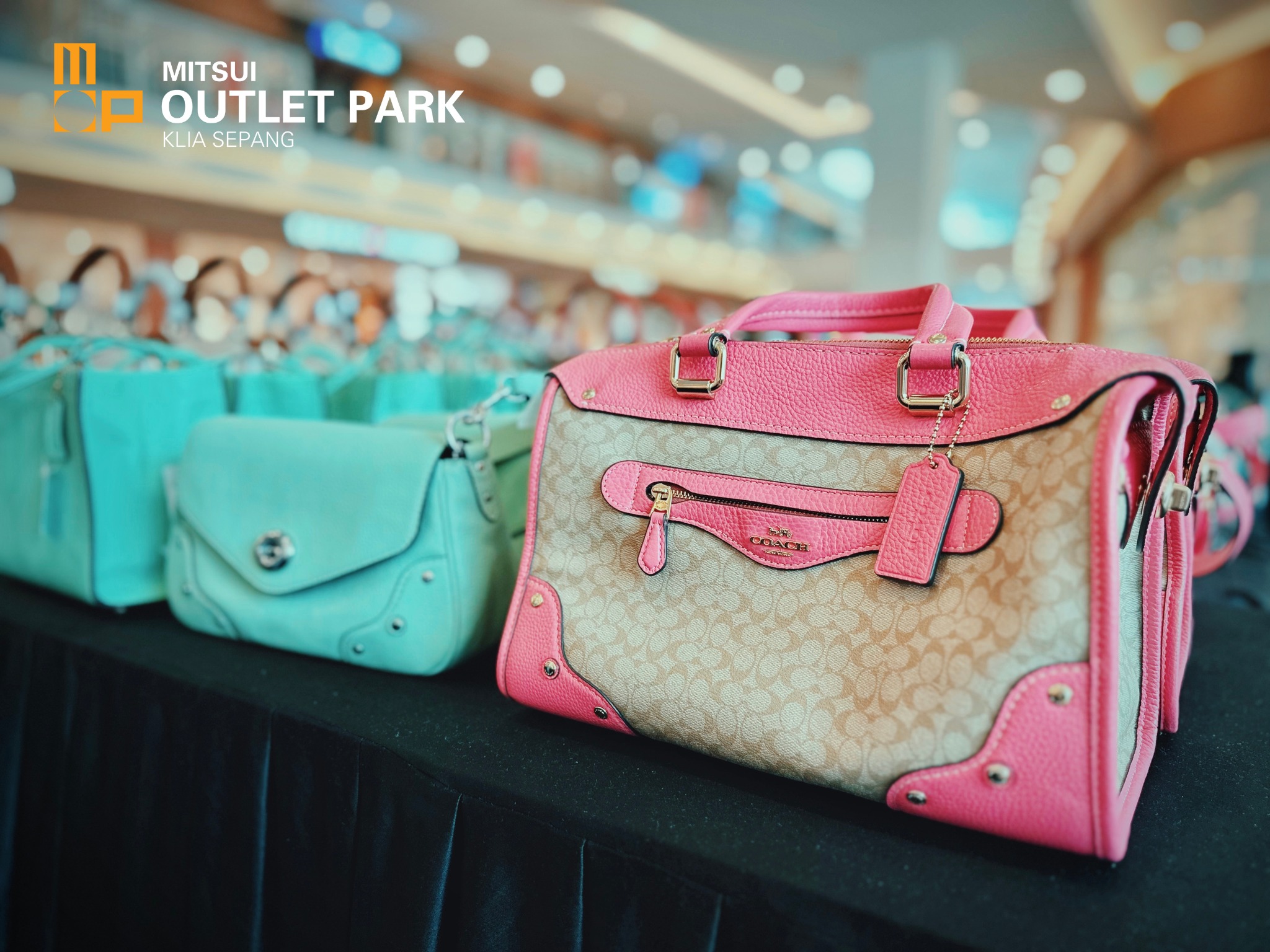 Mitsui outlet coach cheap