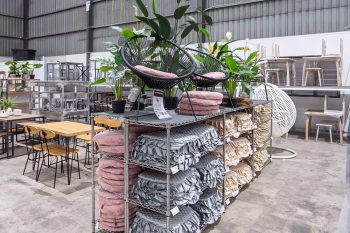 DSC00260-350x233 - Beddings Building Materials Dinnerware Flooring Furniture Home & Garden & Tools Home Decor Kitchenware Kuala Lumpur Lightings Mattress Office Furniture Putrajaya Safety Tools & DIY Tools Sanitary & Bathroom Selangor Warehouse Sale & Clearance in Malaysia 