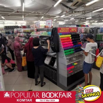 Popular-Book-Fair-at-KOMTAR-George-Town-1-350x350 - Books & Magazines Events & Fairs Penang Stationery 