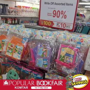 Popular-Book-Fair-at-KOMTAR-George-Town-9-350x350 - Books & Magazines Events & Fairs Penang Stationery 