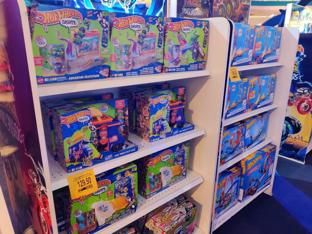 ToysRUs-Malaysia-Exciting-Hot-Wheels-Monster-Trucks-Promotion-7 - Baby & Kids & Parenting Events & Fairs Selangor Toys