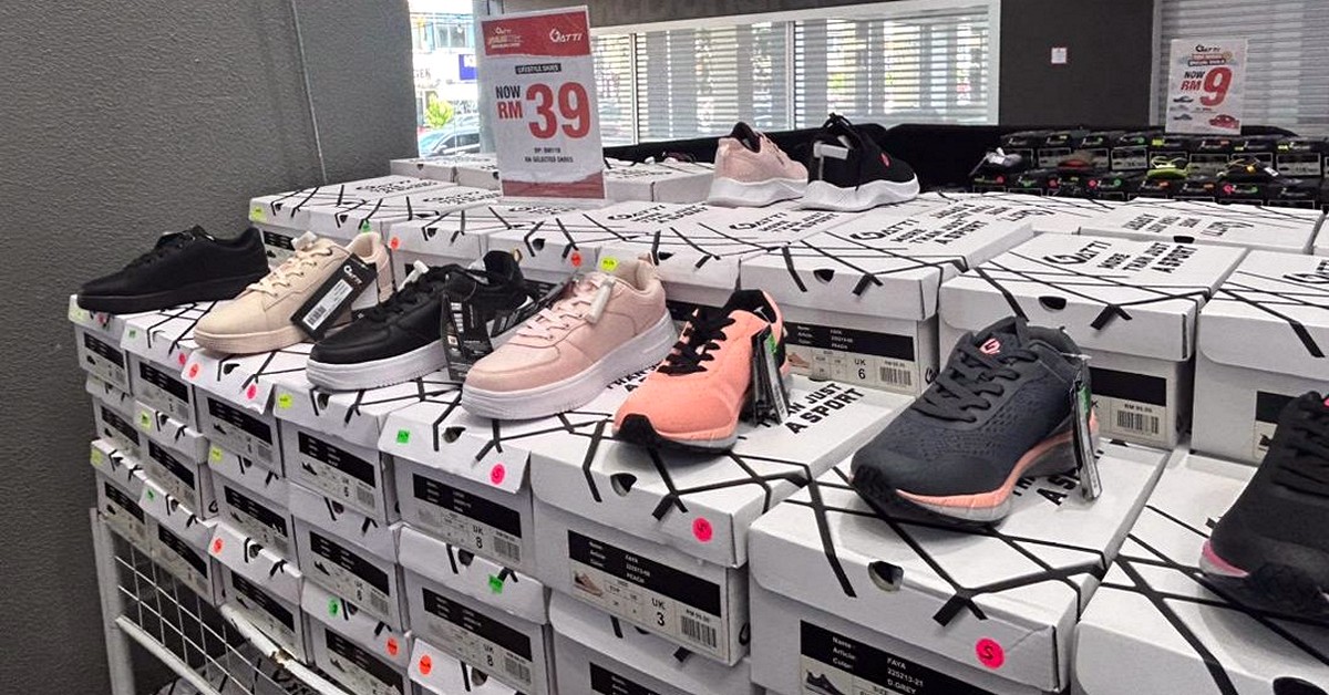 a021 - Apparels Bags Bicycles Fashion Lifestyle & Department Store Fitness Footwear Johor Kedah Kuala Lumpur Melaka Outdoor Sports Perak Selangor Sports,Leisure & Travel Sportswear Warehouse Sale & Clearance in Malaysia