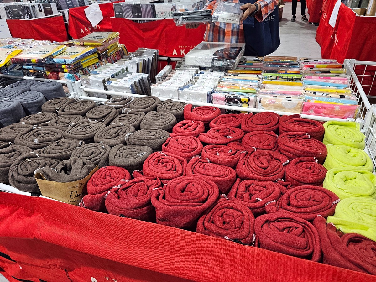 558014734_1101602882130718_6074254898117184473_n 2-5 Oct 2025: AKEMI Warehouse Sale at The Starling Mall Damansara Uptown – Up to 80% OFF Bedding, Home Essentials & More