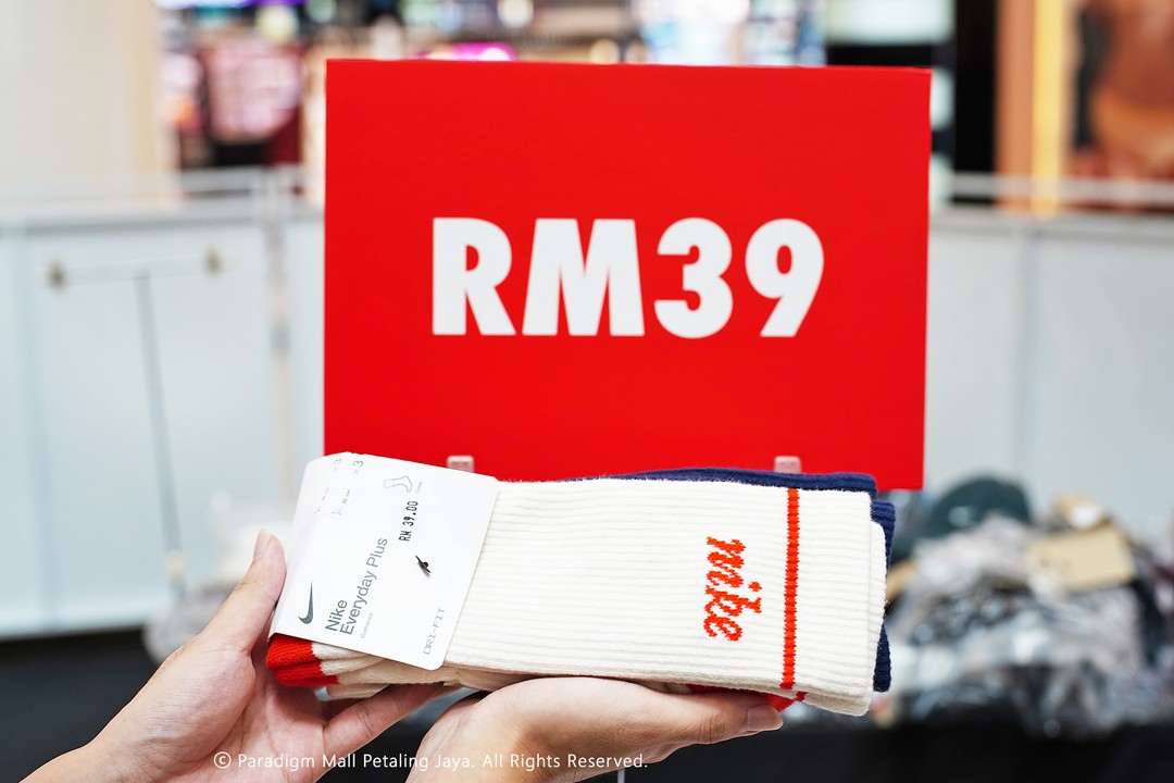 Nike-Up-to-60-Off-Sale-at-Paradigm-Mall-Petaling-Jaya-22 30 April–10 May 2026: Nike Up to 60% Off Sale at Paradigm Mall Petaling Jaya, Sportswear Clearance Promotion