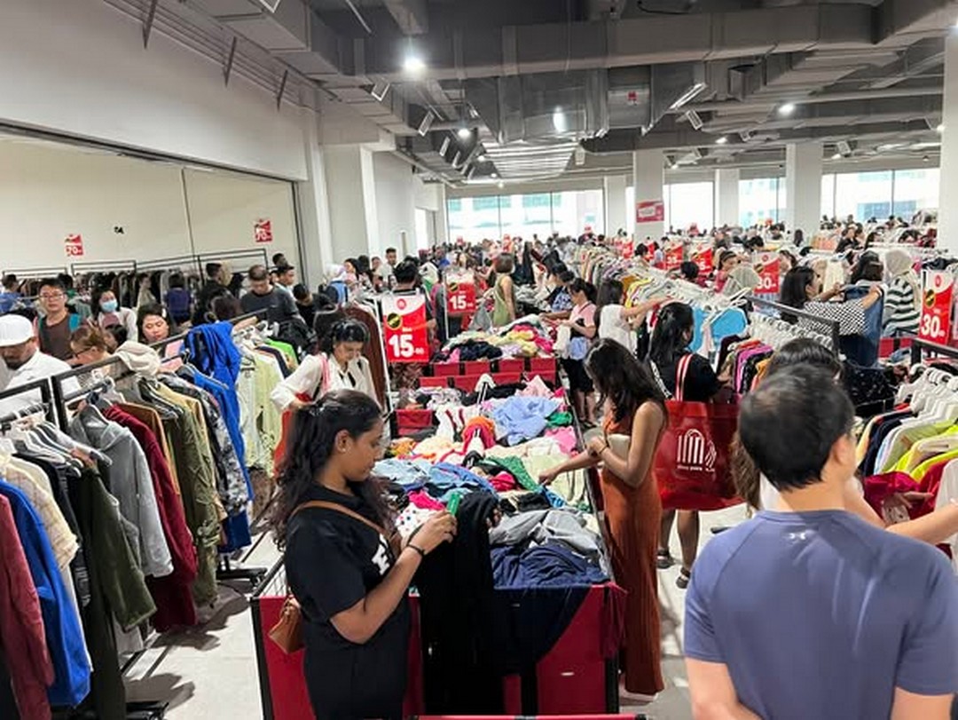 Shoppers-Hub-Branded-Clearance-Sale-at-EkoCheras-Mall-1 13-22 May 2026: Shoppers Hub Branded Clearance Sale at EkoCheras Mall with Up to 90% OFF and Extra Discounts up to 15% Promotion