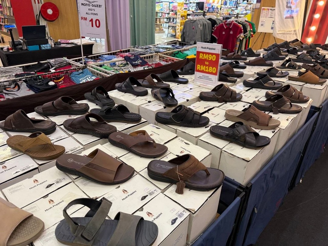 JETZ-WOW-Super-Clearance-Sale-at-BMC-Mall-2 8-21 June 2026: JETZ WOW Super Clearance Sale at BMC Mall – Enjoy Discounts of Up to 80% on Fashion, Leather Goods and Cosmetics