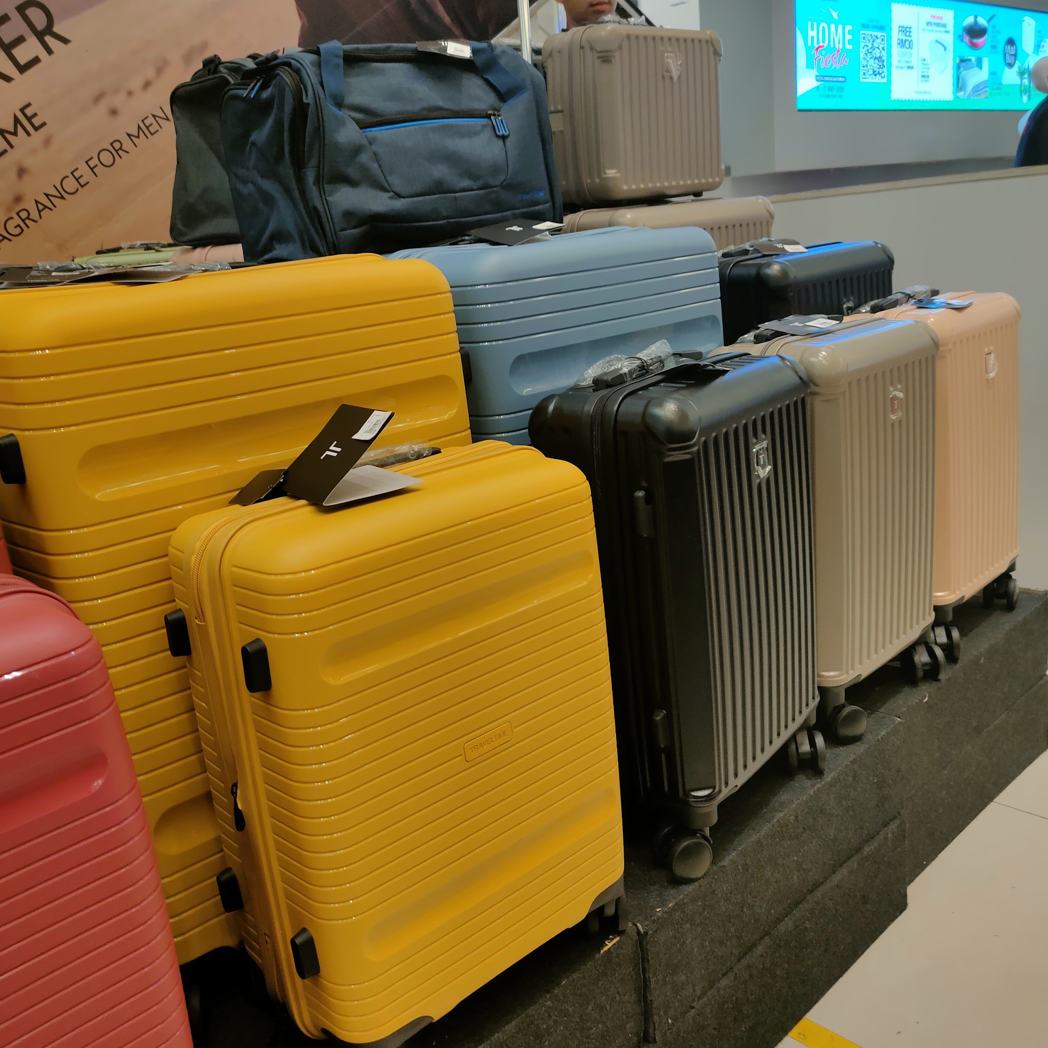 SOGO-Malaysia-Mid-Year-Fashion-Bonanza-Sale-at-SOGO-KL-8 Now till 11 June 2026: SOGO Malaysia Mid Year Fashion Bonanza Sale at SOGO KL – Enjoy Up to 80% Off Handbags, Backpacks, Shoes and More Plus Free RM10 Voucher