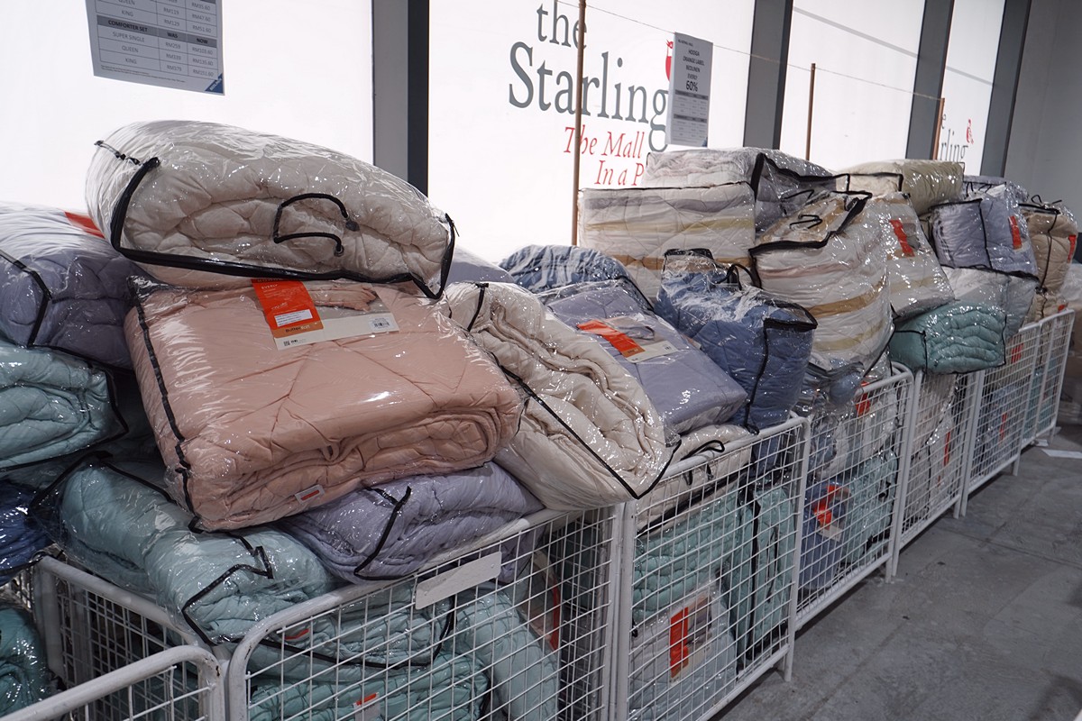 Everly-Comforter-Set- 8–12 July 2026: HOOGA Backyard Clearance Sale at The Campus Ampang – Up to 80% OFF Home Essentials, TENCEL Bedlinen, Home Fragrances, Bath Accessories & More!