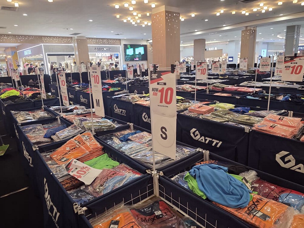 WhatsApp-Image-2026-07-30-at-4.20.05-PM-2 31 July–10 August 2026: Gatti Sports Mega Warehouse Sale at Sutera Mall JB, Up To 80% OFF Sports Shoes, Apparel & Equipment