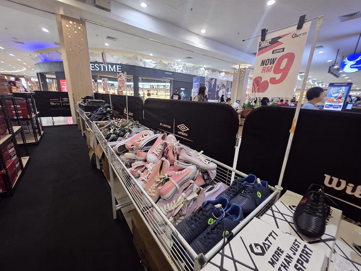 WhatsApp-Image-2026-07-30-at-4.20.12-PM-2 31 July–10 August 2026: Gatti Sports Mega Warehouse Sale at Sutera Mall JB, Up To 80% OFF Sports Shoes, Apparel & Equipment