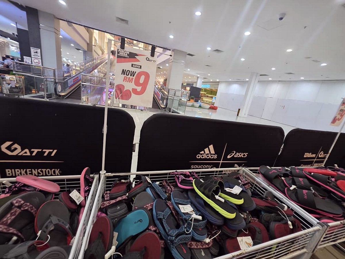 WhatsApp-Image-2026-07-30-at-4.20.13-PM-2 31 July–10 August 2026: Gatti Sports Mega Warehouse Sale at Sutera Mall JB, Up To 80% OFF Sports Shoes, Apparel & Equipment