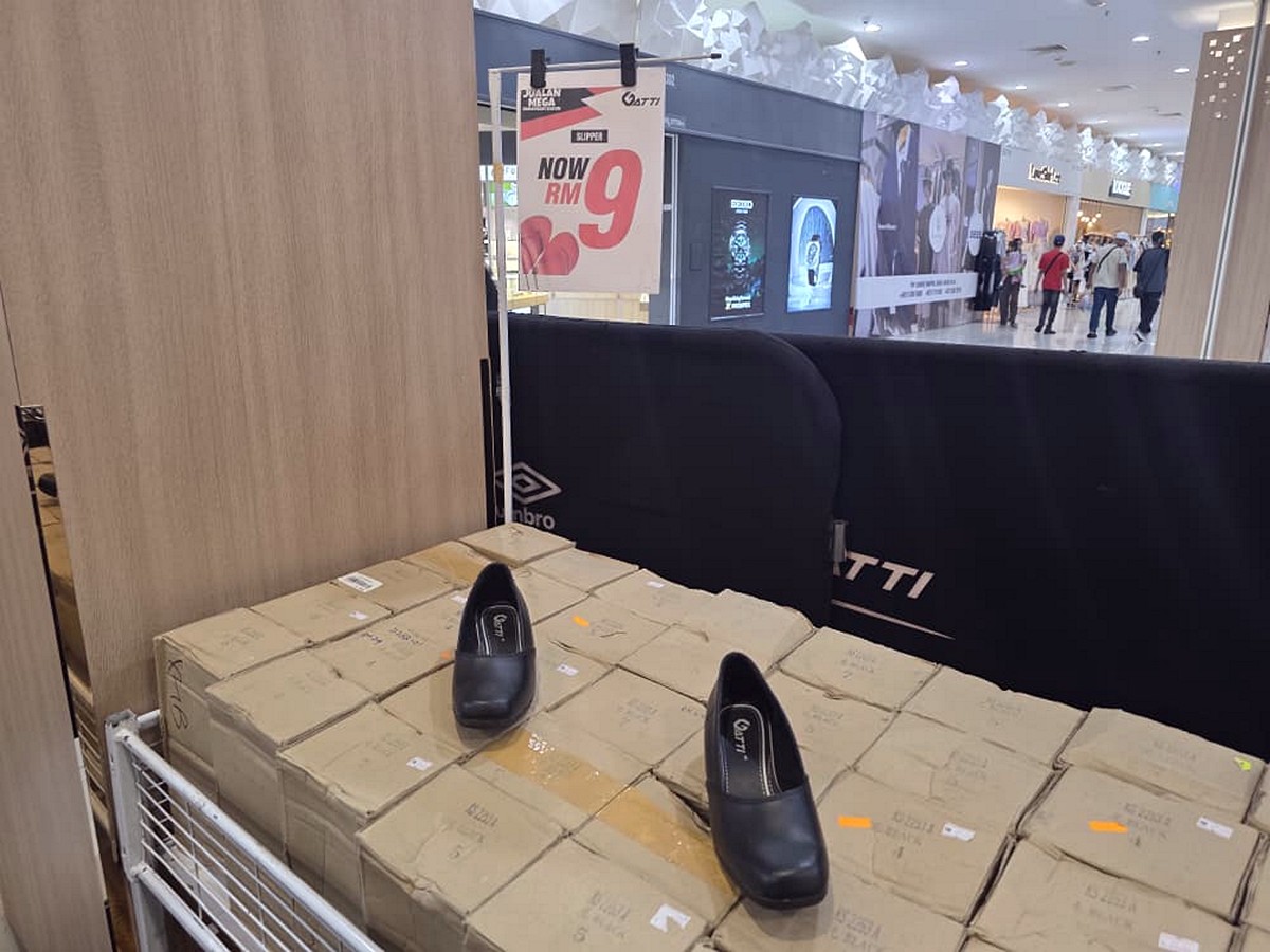 WhatsApp-Image-2026-07-30-at-4.20.13-PM-3 31 July–10 August 2026: Gatti Sports Mega Warehouse Sale at Sutera Mall JB, Up To 80% OFF Sports Shoes, Apparel & Equipment
