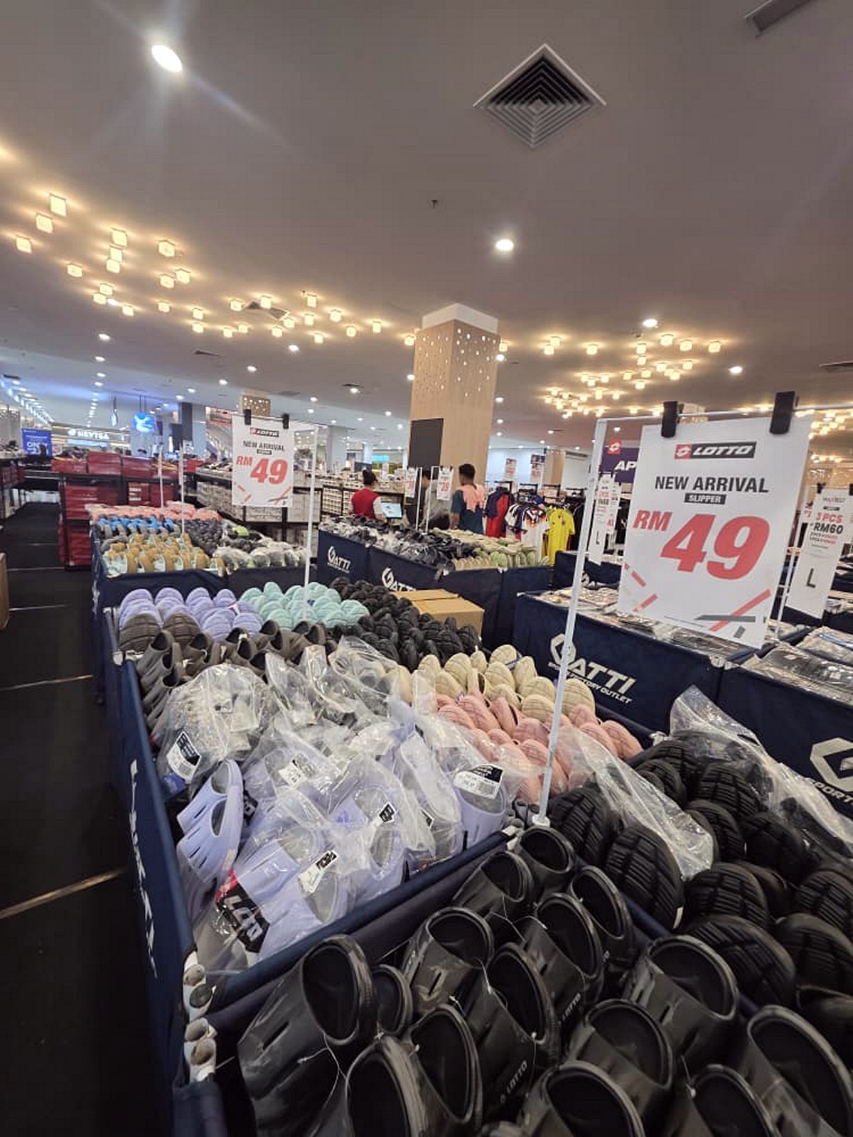 WhatsApp-Image-2026-07-30-at-4.20.18-PM-1 31 July–10 August 2026: Gatti Sports Mega Warehouse Sale at Sutera Mall JB, Up To 80% OFF Sports Shoes, Apparel & Equipment