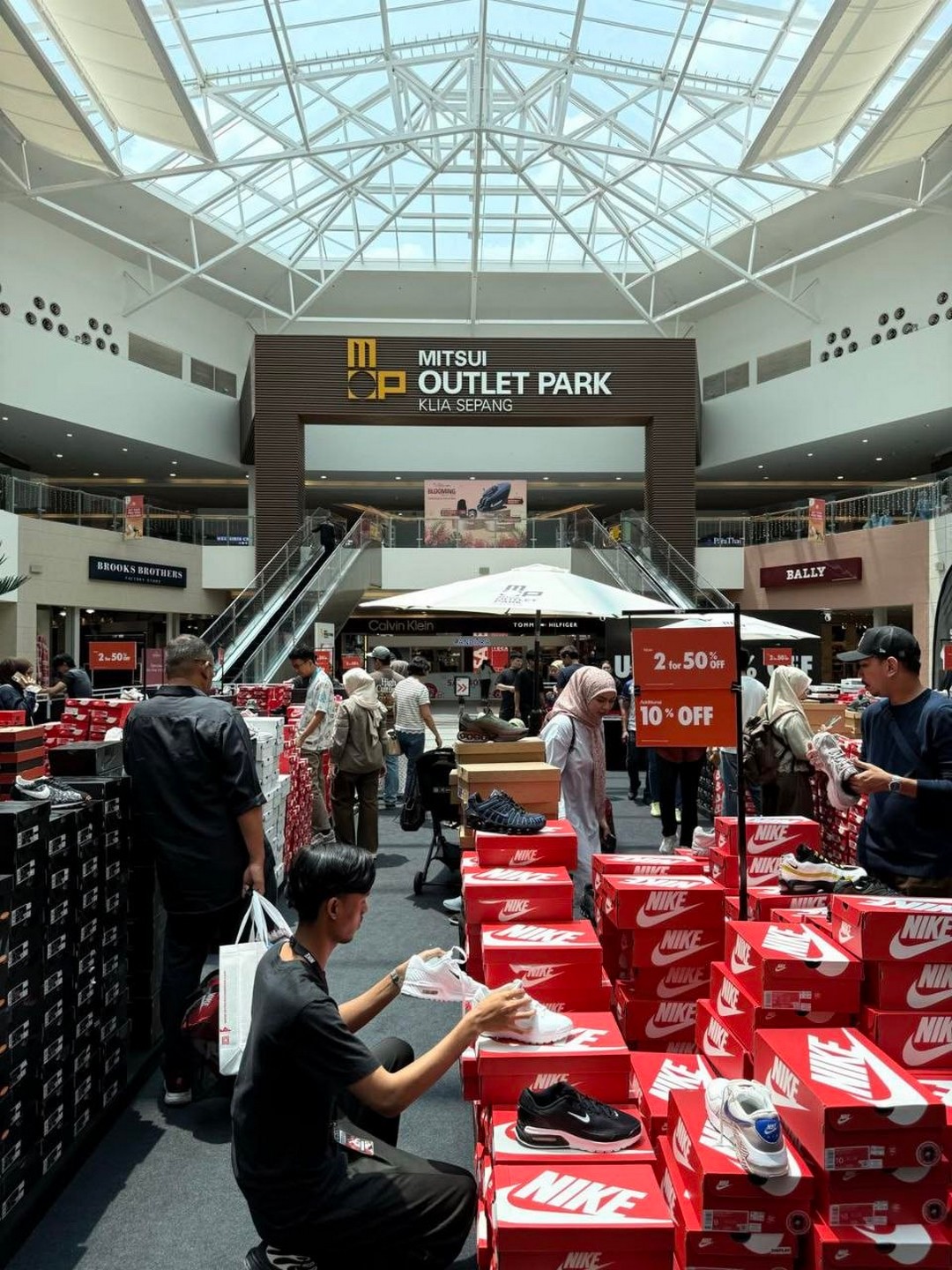 Nike-Clearance-Fair-Mitsui-Outlet-Park-KLIA 22 August-9 September 2026: Nike Clearance Fair, Mitsui Outlet Park KLIA: Buy 2 and Get 50% Off Selected Items, Plus Extra 10% Off Promotion