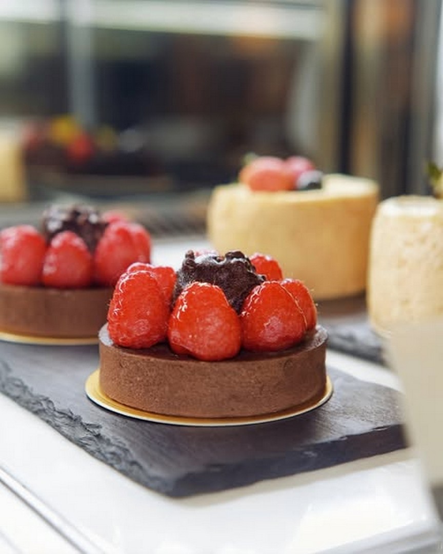 Sheraton-Petaling-Jaya-Hotel-RM22-Timeless-Tea-Time-Treats-1 14 August 2026 onwards: Sheraton Petaling Jaya Hotel: RM22 Timeless Tea Time Treats with Cake and Coffee or Tea – Daily Afternoon Tea Promotion