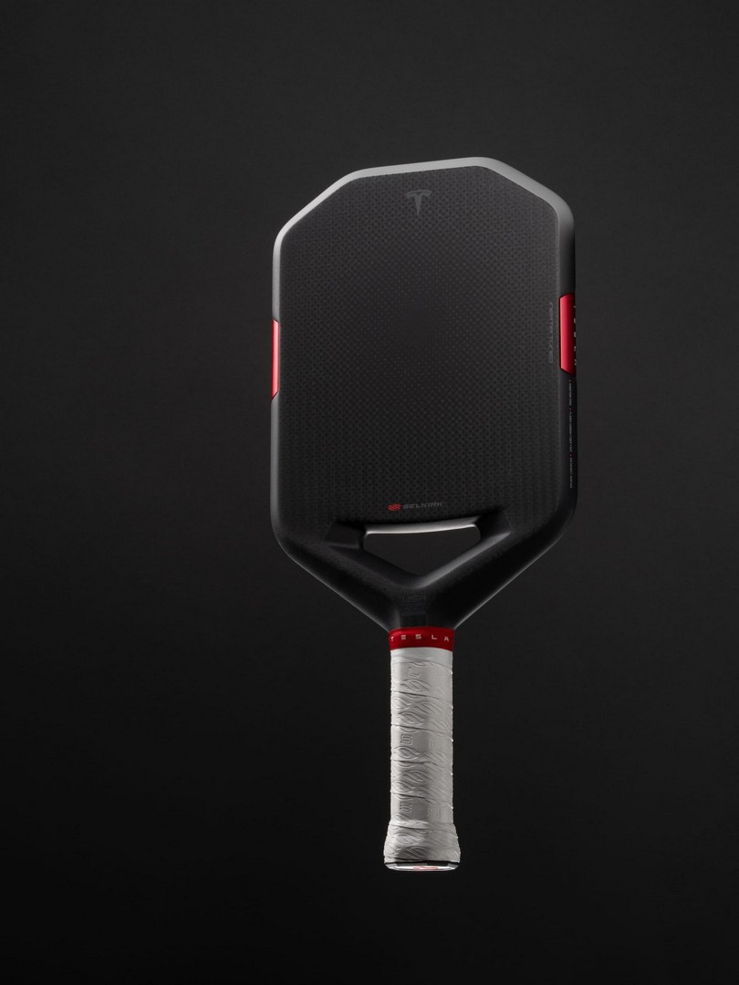 Tesla-and-Selkirk-Aurum-Pickleball-Paddle-Promotion 24 August 2026 onwards: Tesla and Selkirk Aurum Pickleball Paddle Promotion in Malaysia, Cybercab-Inspired Premium Paddle From RM3,499
