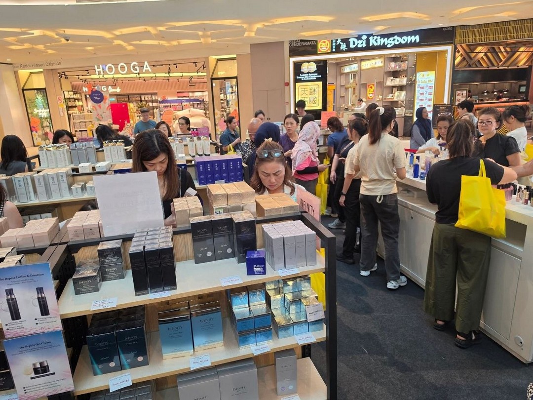 KOSE-and-DECORTE-J-Beauty-Mega-Sale-2 28 October–1 November 2026: KOSÉ and DECORTÉ J-Beauty Mega Sale at The Starling, Petaling Jaya – Up to 75% OFF Selected Japanese Skincare, Sunscreen and Makeup at Level G