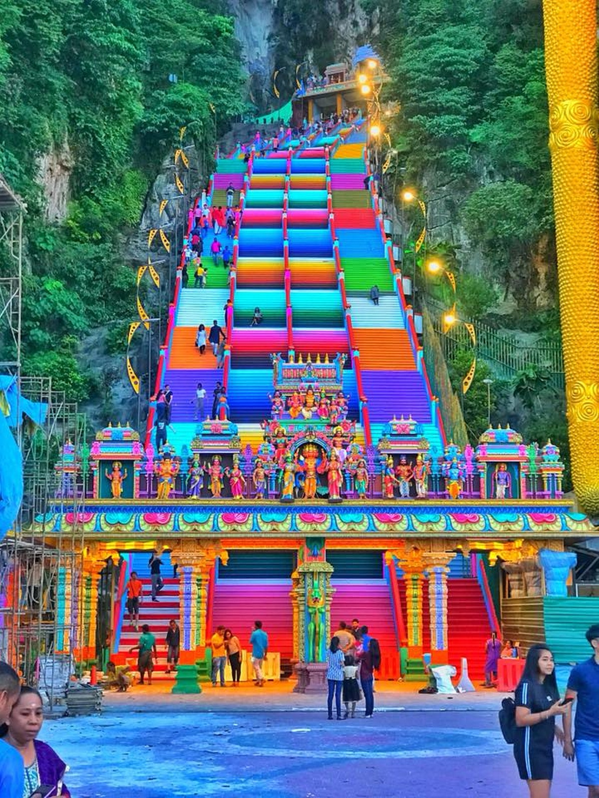 batu_caves_colourful_new_look - News 