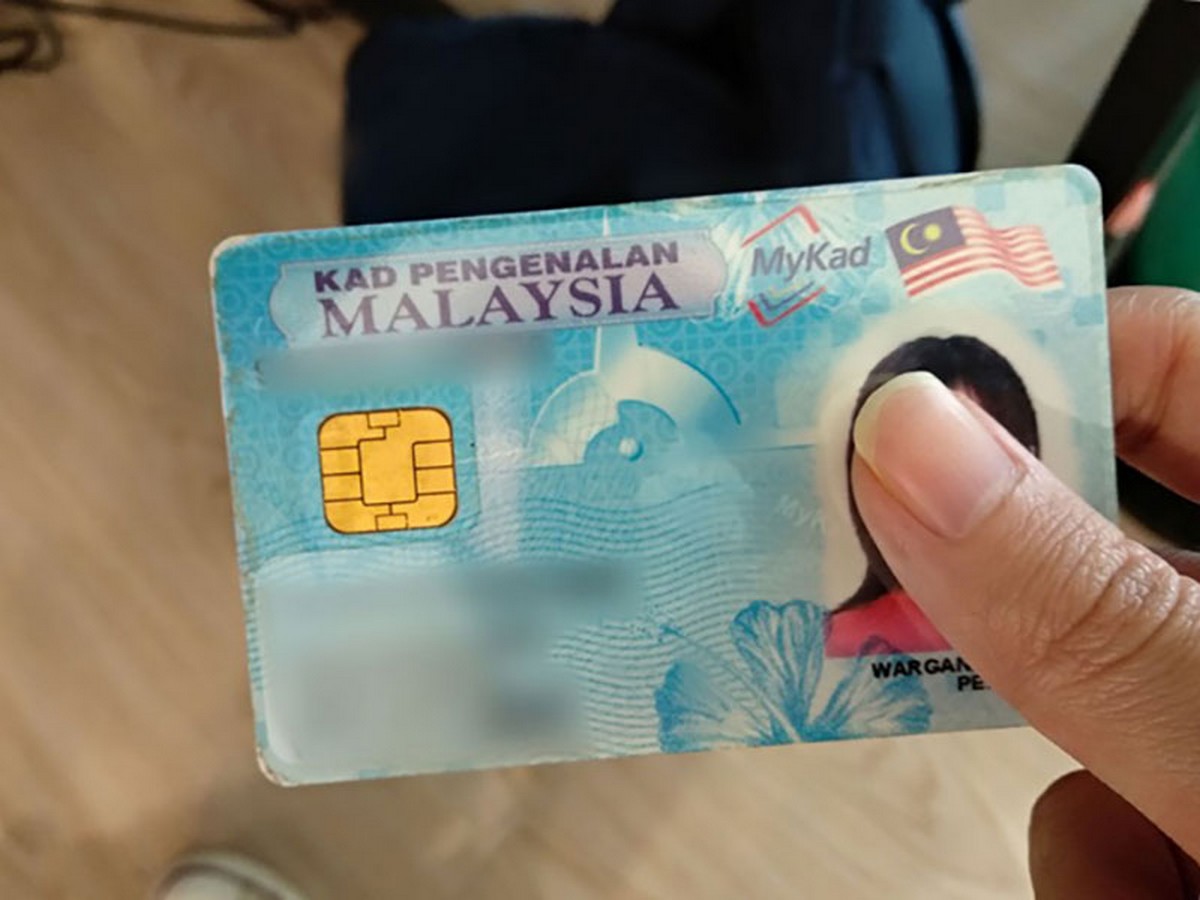 heres-what-msians-need-to-do-if-they-lose-their-ic-drivers-license-and-or-passport-world-of-buzz-3-768x576-1 - LifeStyle 