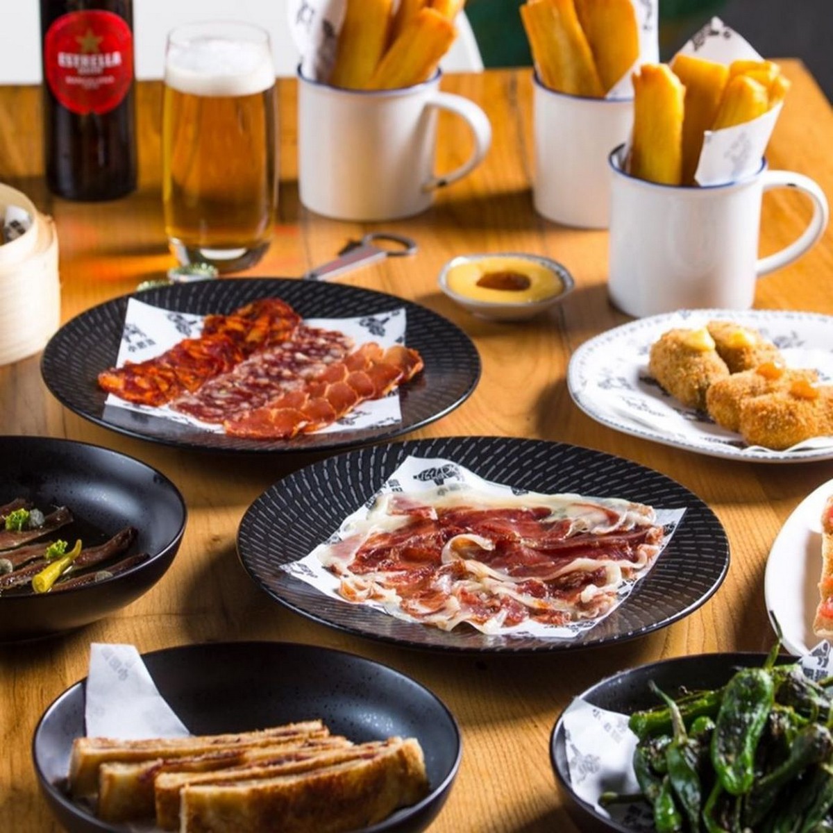 @littlepigtapaspj2 - News 