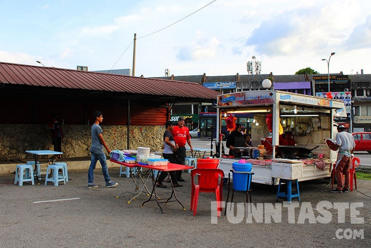 Chef-fauzy-nasi-lemak-goreng-petaling-jaya-funntaste-6 - News 
