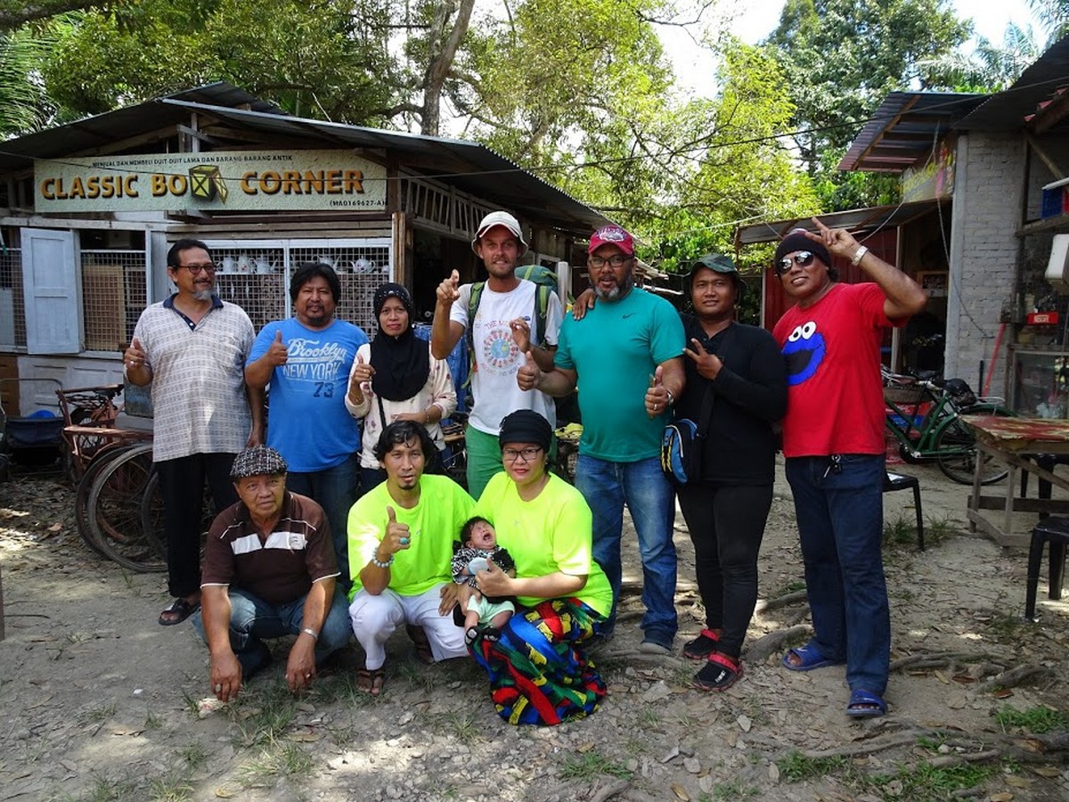 DSC02530 - News 