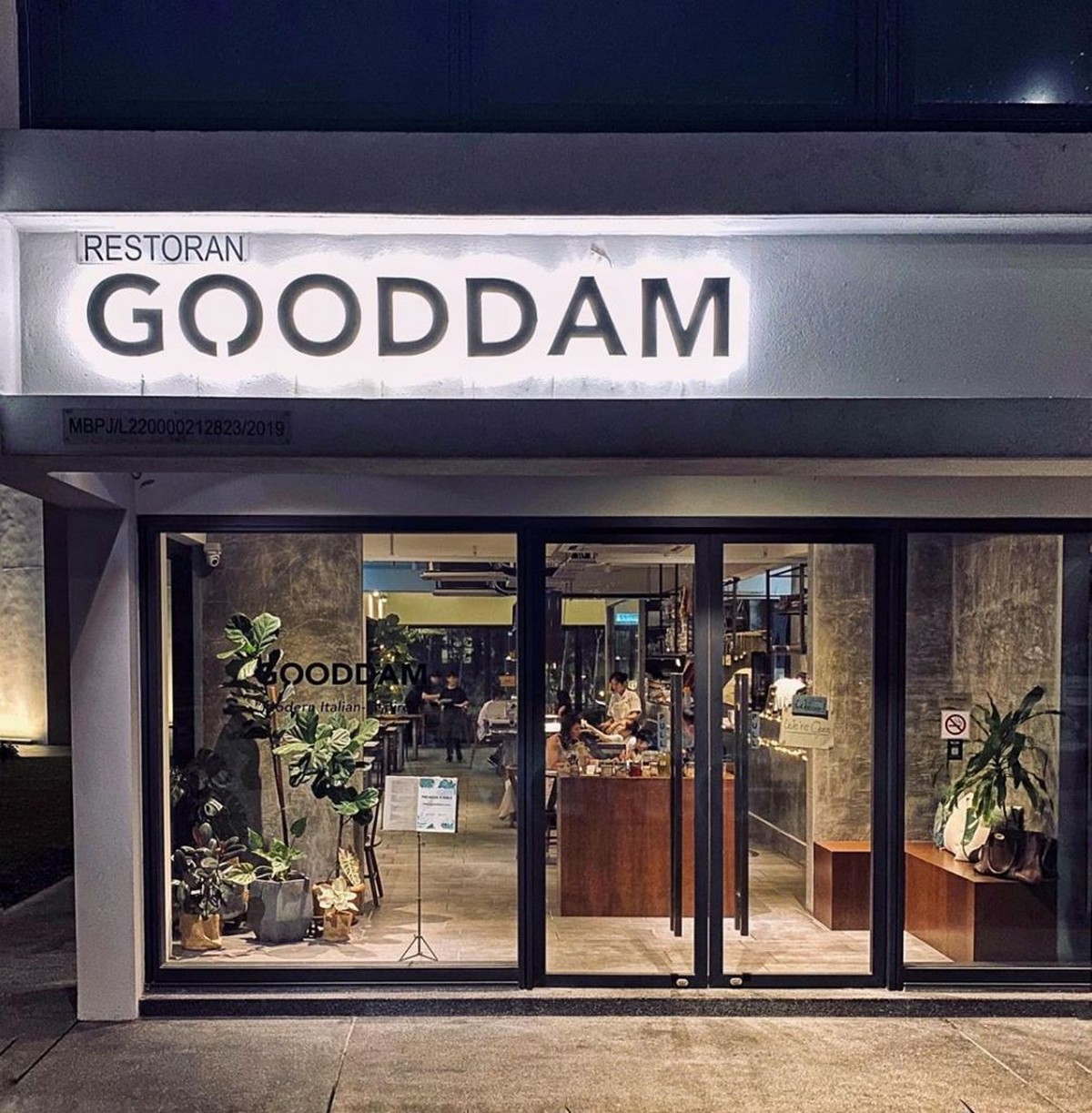 gooddam-@ey_photobook - News 