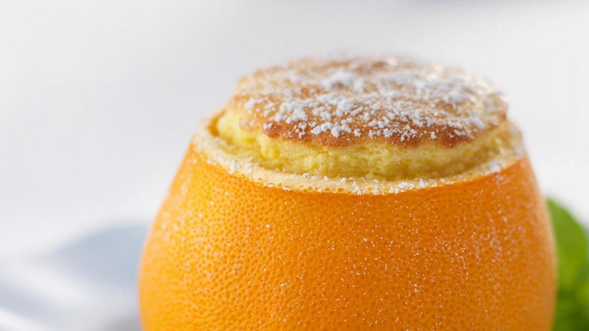 1.-Egg-in-orange-dessert - LifeStyle 