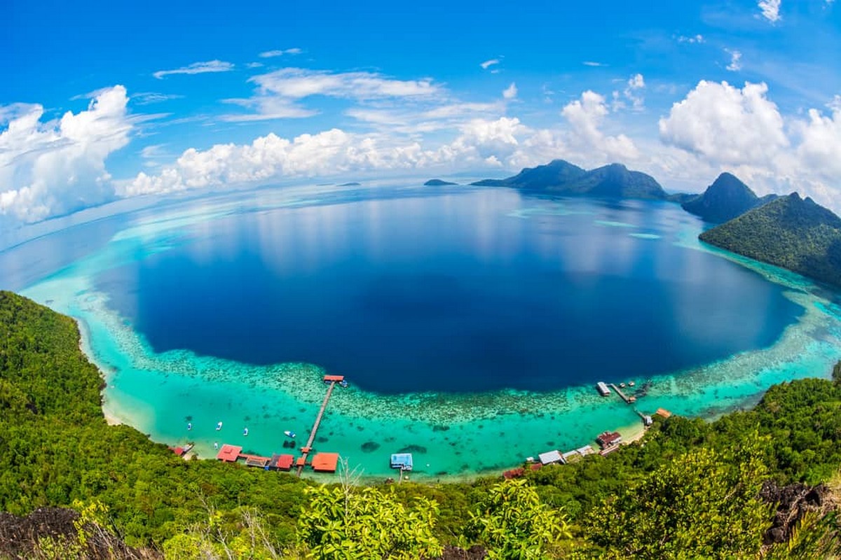 10.-Tun-Sakaran-Marine-Park-Sabah - LifeStyle