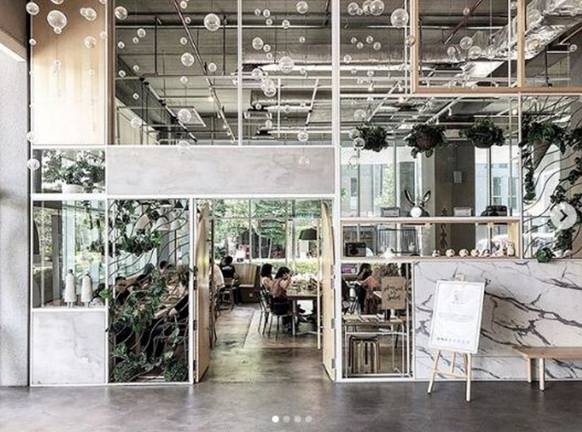 Glass House Cafe Which Brings you to Fairyland Feelings