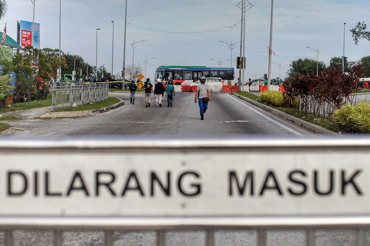 Persiaran_Sungai_Buloh_roadblock_cmco_1410_5 - LifeStyle 