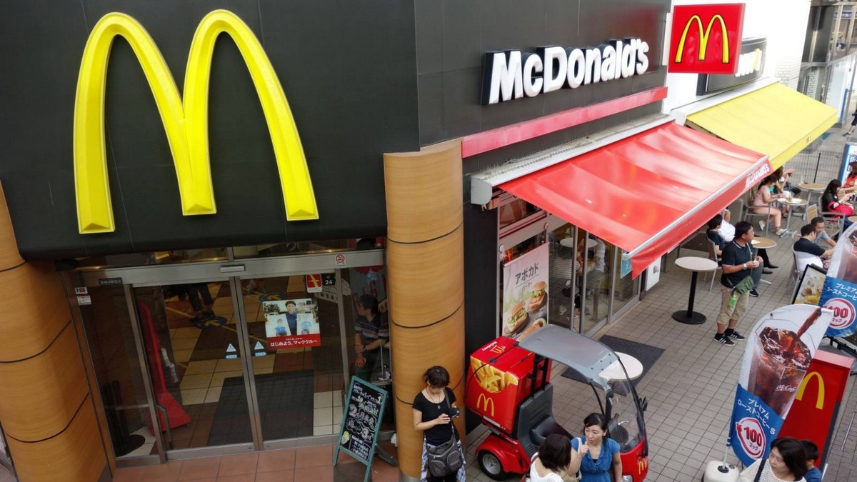 https___s3-ap-northeast-1.amazonaws.com_psh-ex-ftnikkei-3937bb4_images_0_0_8_8_2328800-7-eng-GB_0324N-McDonald-s-1 - News 