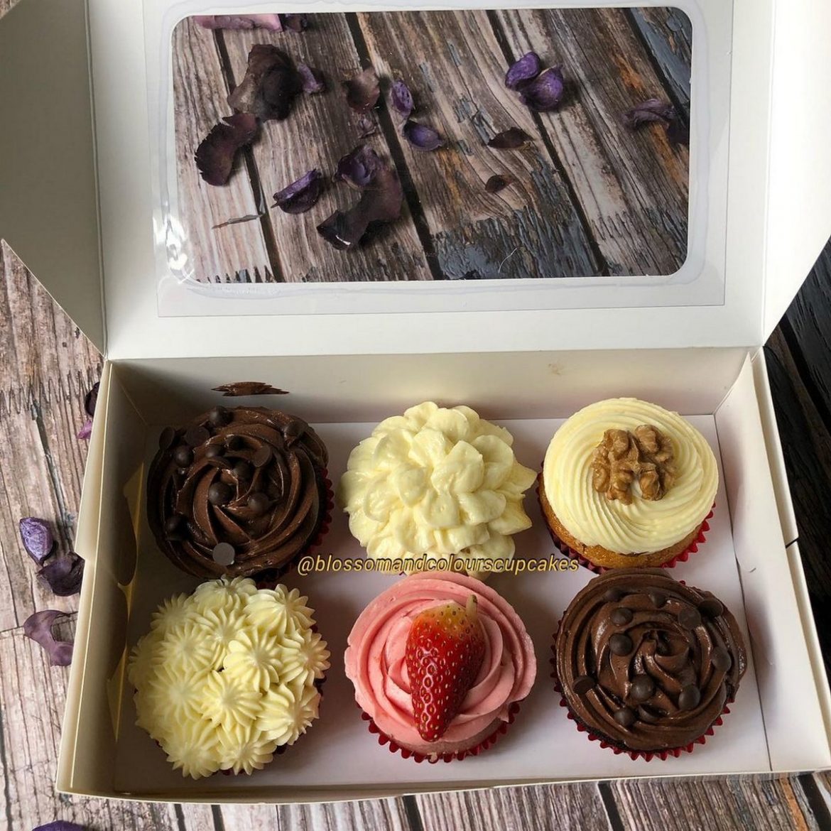 7 Bakers On Instagram Which Can Deliver Creative and Delicious Cupcakes