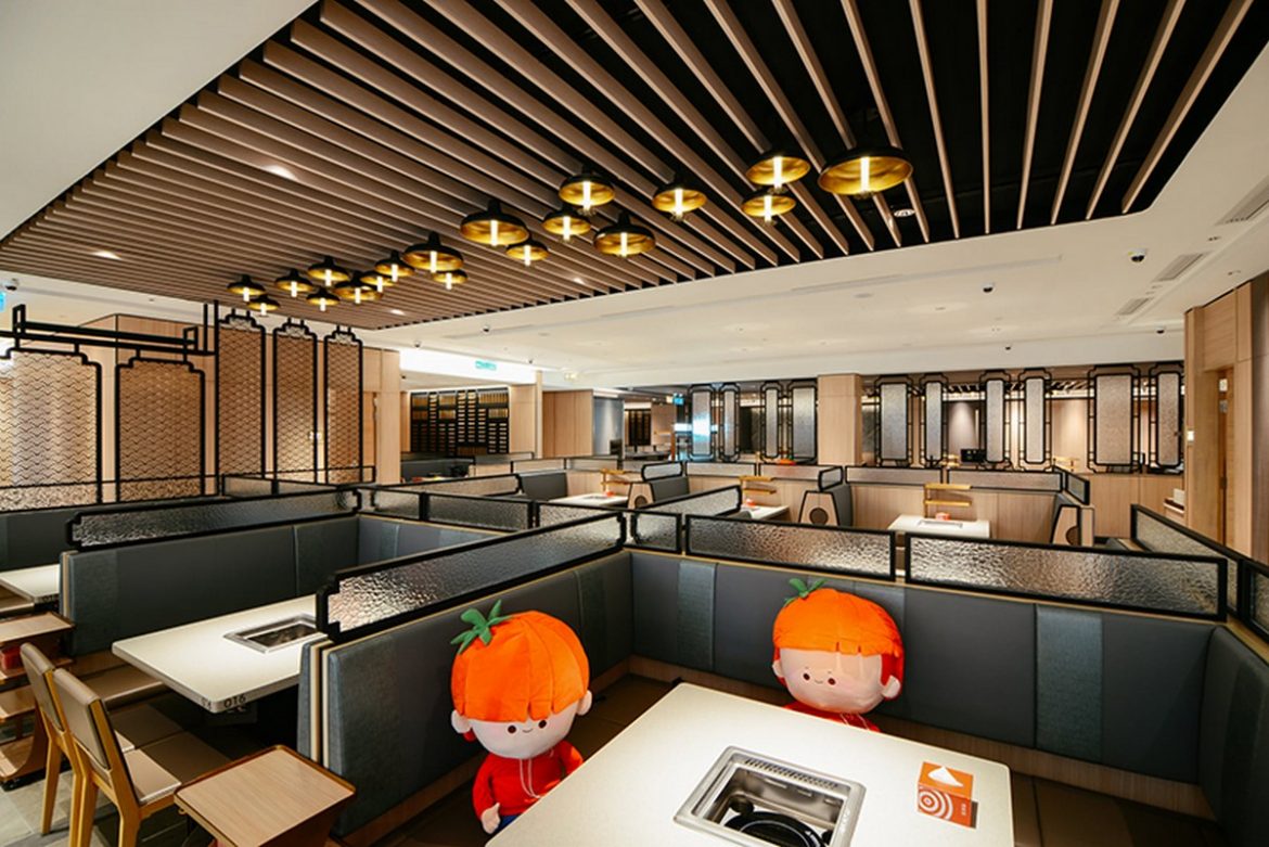 Bangsar Haidilao Introduces Automated Pot, Robots, Dressing Tables and